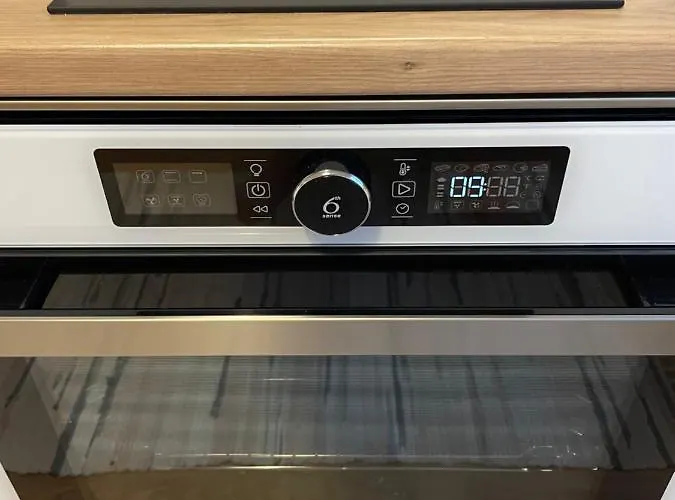 Keskuse With A Balcony